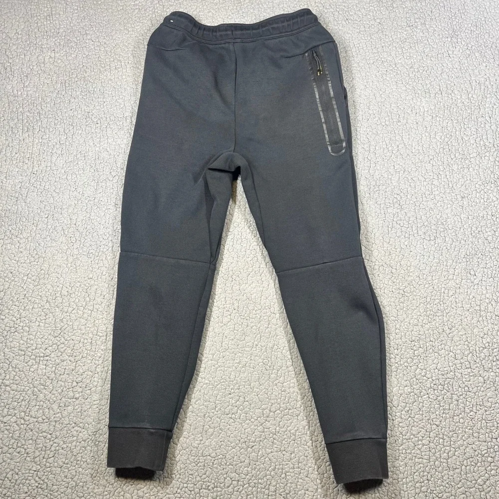 Nike Mens Tech Fleece Joggers Black Slim Fit Sweatpants CU4495-010 Size S